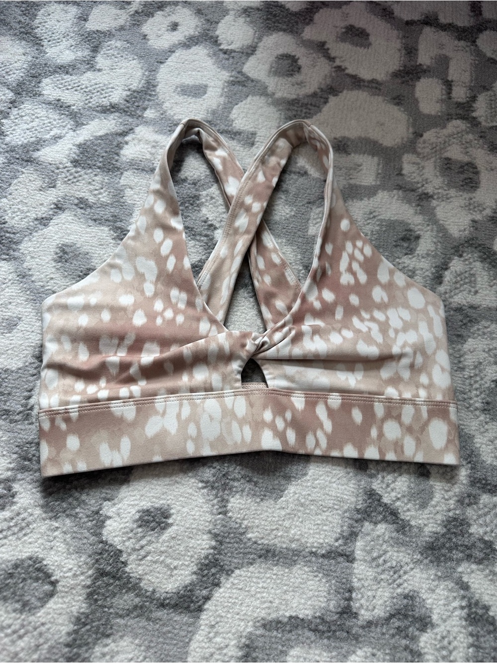 Fabletics Beige & White Printed Crisscross Sports Bra